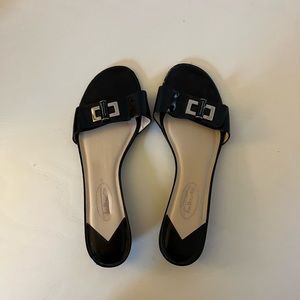 Talbots black patent leather sandals size 8